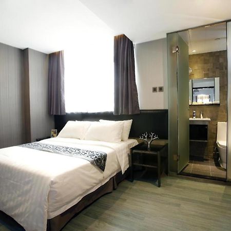 M1 North Point Hotel Хонконг Екстериор снимка