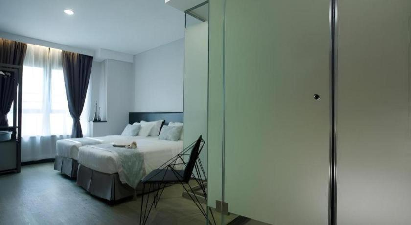 M1 North Point Hotel Хонконг Екстериор снимка