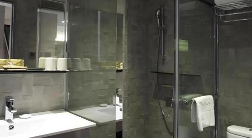 M1 North Point Hotel Хонконг Екстериор снимка